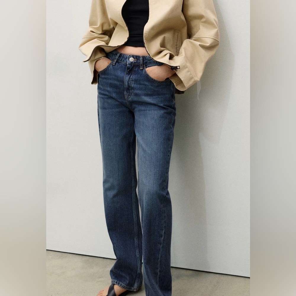 Mango Medium-Rise Straight Jeans Size 4
